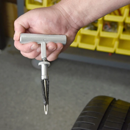 Slime Ultimate tyre repair kit for off-highway tyres