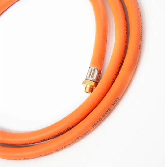 Gas hose with 30 mbar regulator for a large 11kg bottle grill 200 cm - NomadiQ