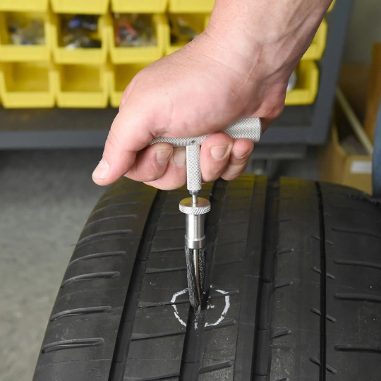 Slime Ultimate tyre repair kit for off-highway tyres