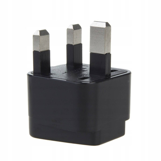 Maclean MCE154 socket adapter EU - UK